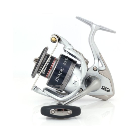 Shimano STRADIC 4000XGFK (2015) - vue éclatée et pièces détachées disponibles