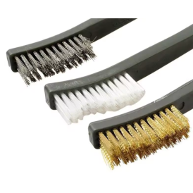 Brosses pour entretien et nettoyage des moulinets